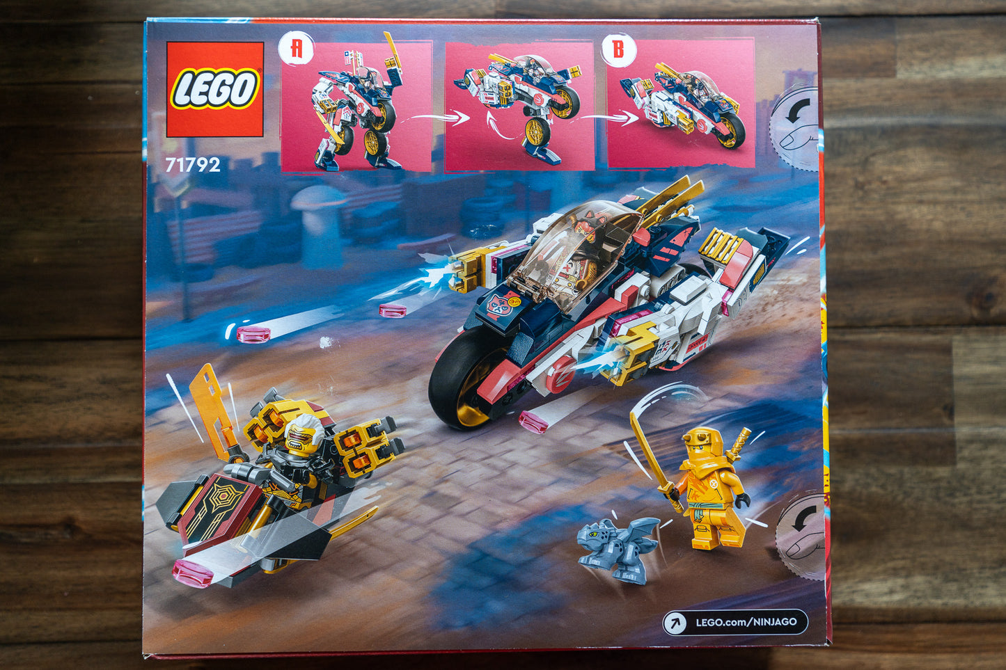 LEGO NINJAGO: Soras Mech-Bike #71792